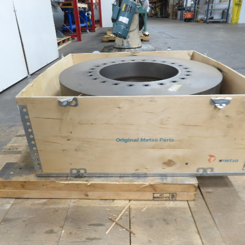 Metso 2T5728B-3 Bearing Coupling 24" OD x 9-1/4" Dia 12-1/8" Bore 24-Bolt