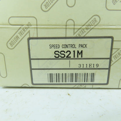 Oriental Motor SS21M Speed Control Pack & Socket 100VAC 1.5A W/ PAVR-20KY NEW