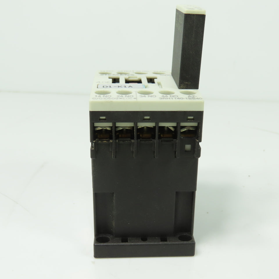 Siemens 3RT1016-1BB42 600V 3-Pole Contactor 24VDC W/ 3RT1916-1BB00 Lot Of 5