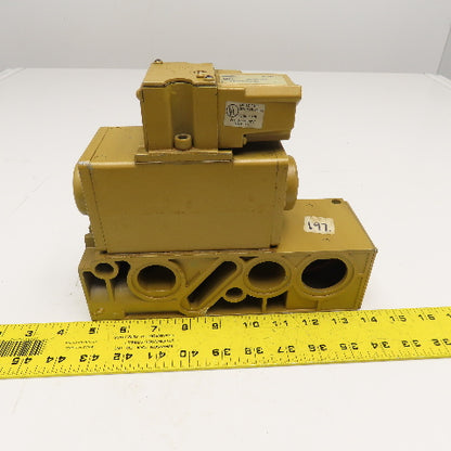 Parker HHB2087501 4 Way 2 Position Pneumatic Valve 120V Coil