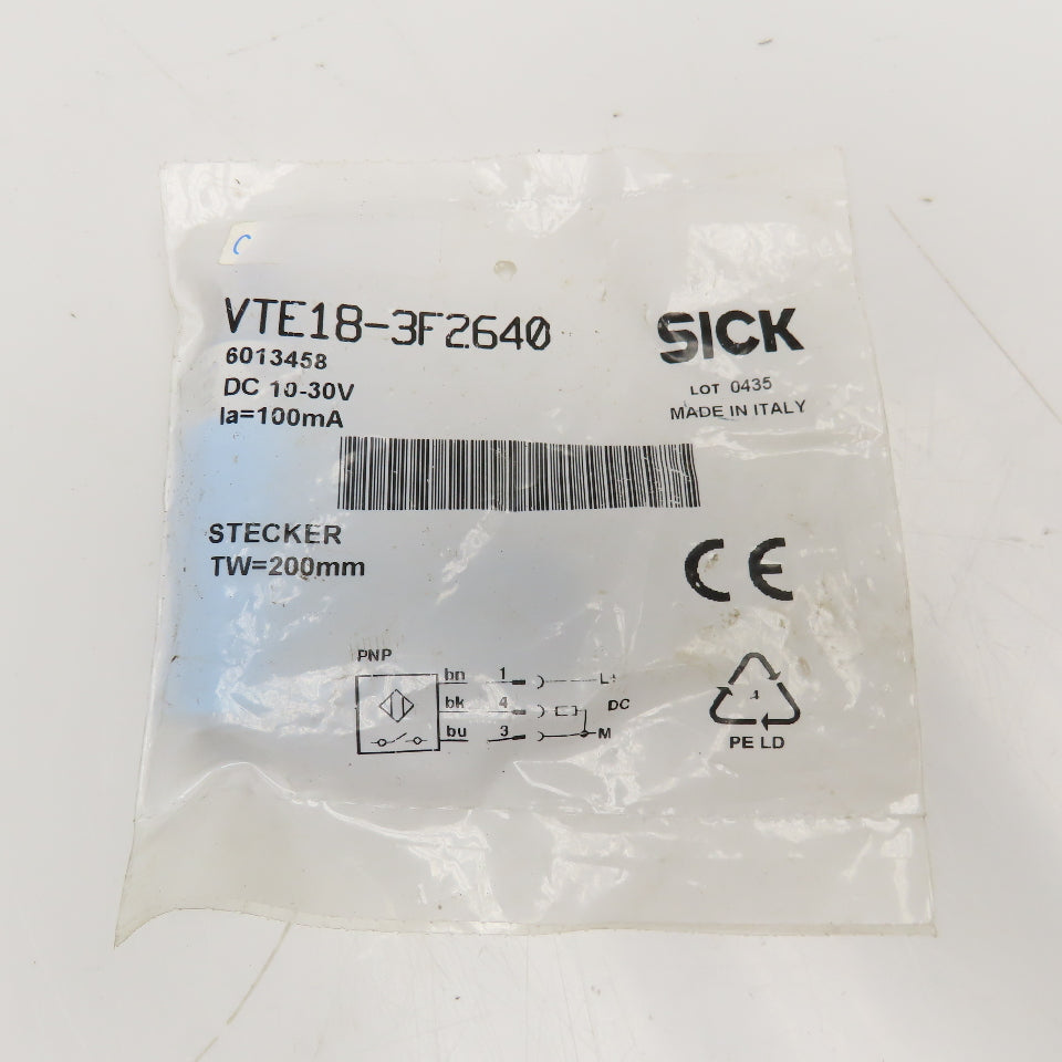 SICK VTE18-3F2640 10-30V Photoelectric Sensor