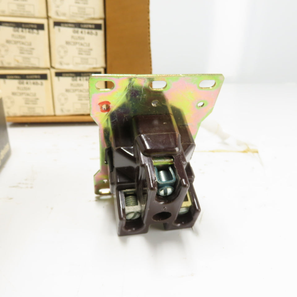 General Electric GE4140-3 Flush Receptacle 2-Pole 3-Wire 12V 50A Lot Of 10