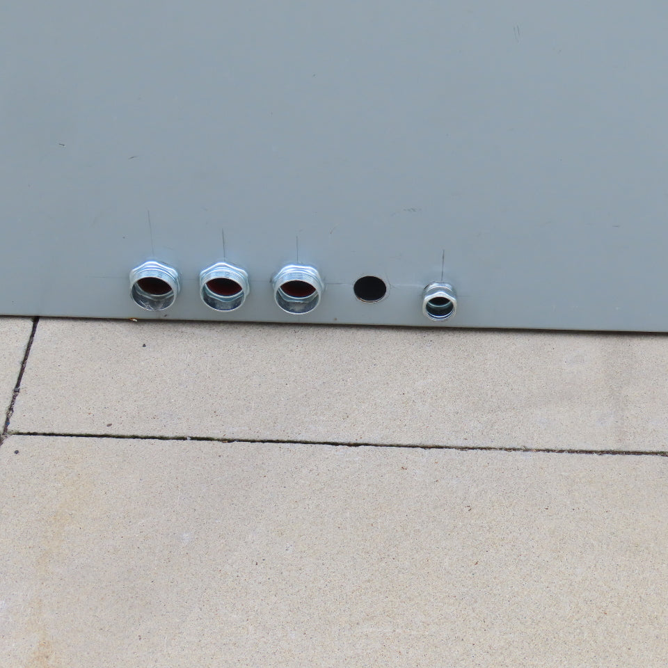 Hoffman A84XM4EW18FTC 84x158x18 Electrical Enclosure W/Backplate&400A Disconnect