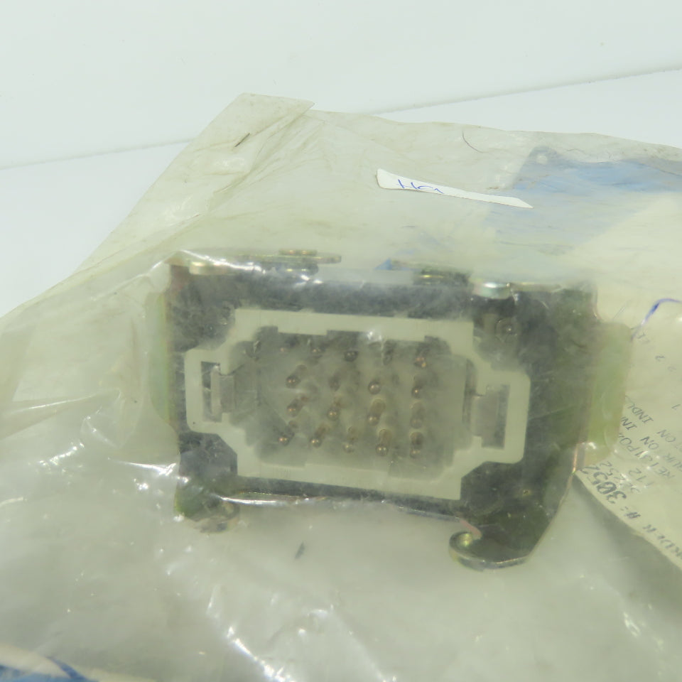 Burton RE181P04-0916ME2 20 Pin Male Connector Cable