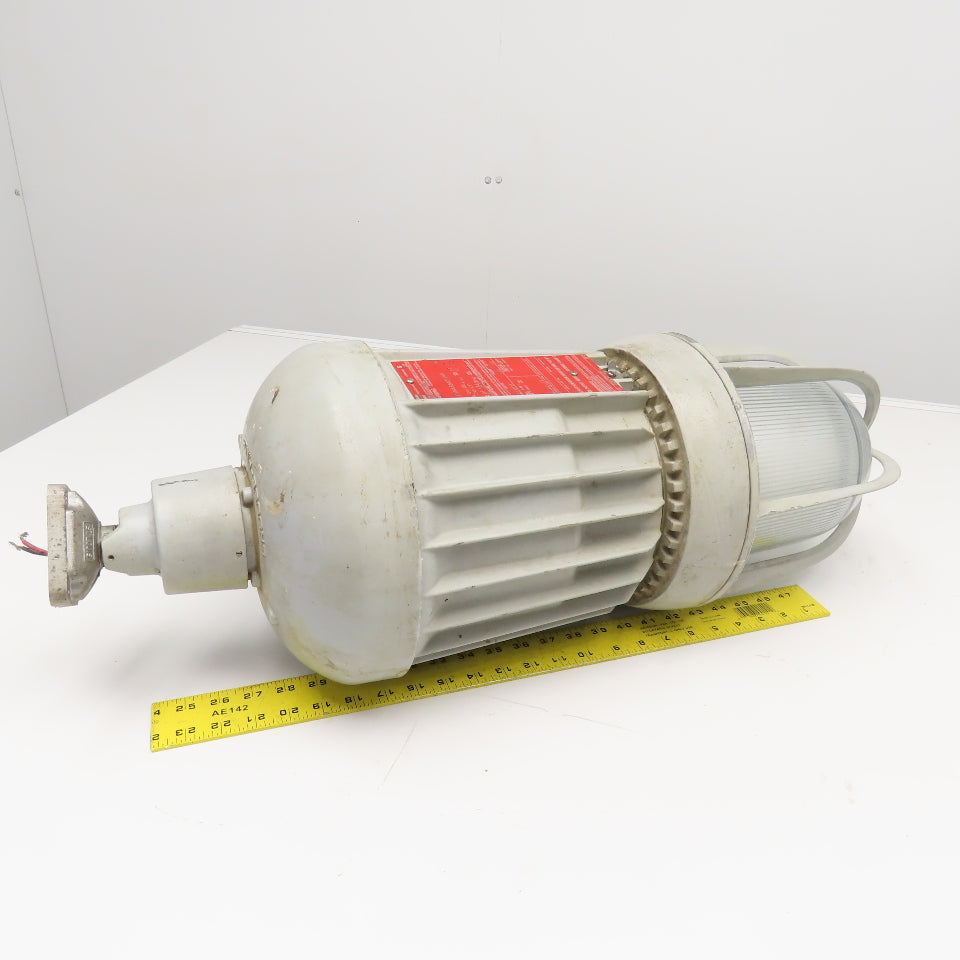 Crouse Hinds EVMA83401/MT Hazard Gard 120/208-240/277V 400W HID Luminaire
