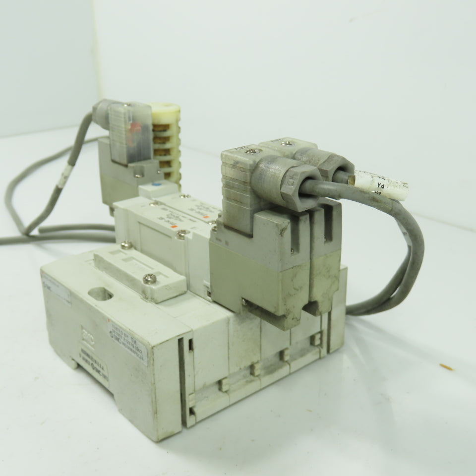 SMC SY5140-5DZ 2 Pneumatic Solenoid Valve Manifold 0.7MPa 24VDC SS5Y5-45-03D-N7