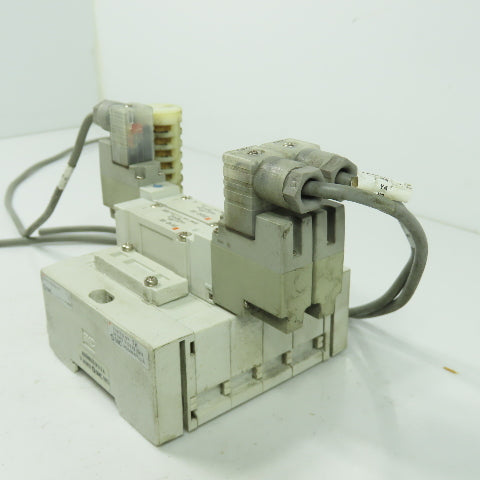 SMC SY5140-5DZ 2 Pneumatic Solenoid Valve Manifold 0.7MPa 24VDC SS5Y5-45-03D-N7