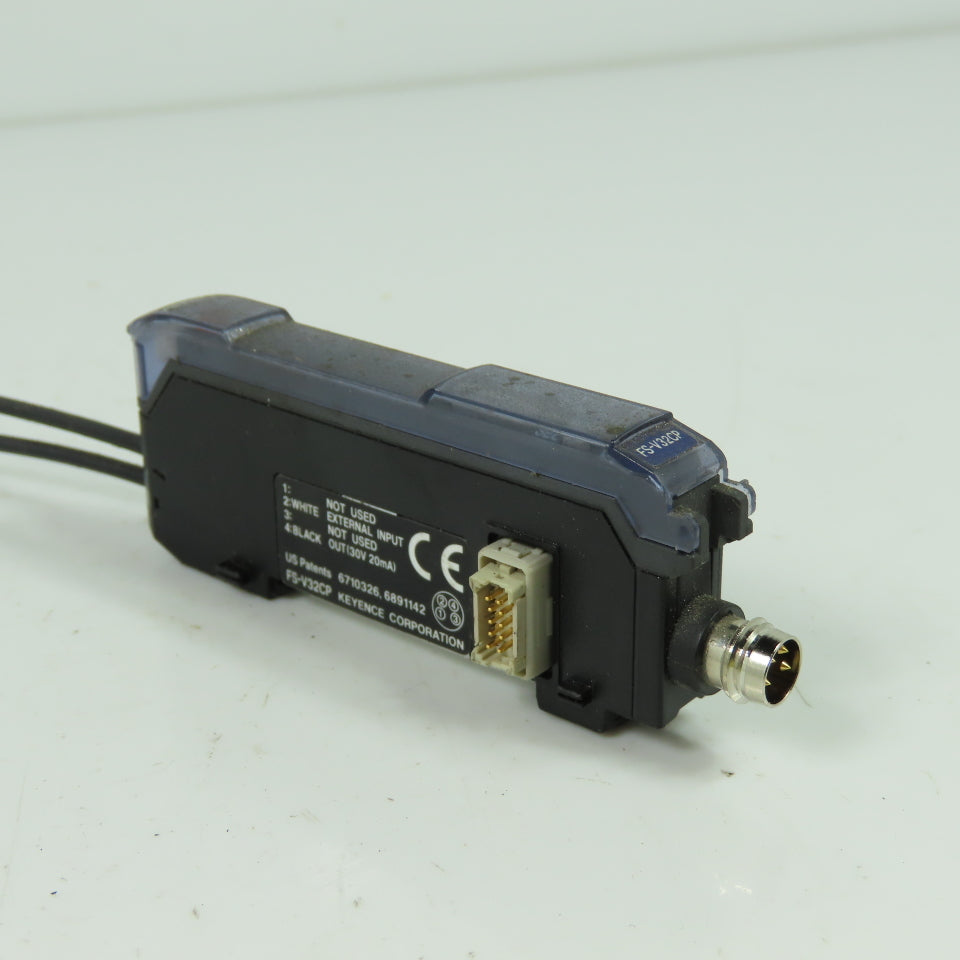 Keyence FS-V32CP Photoelectric Fiber Optic Amplifier 4-Pin 12-24VDC 100mA