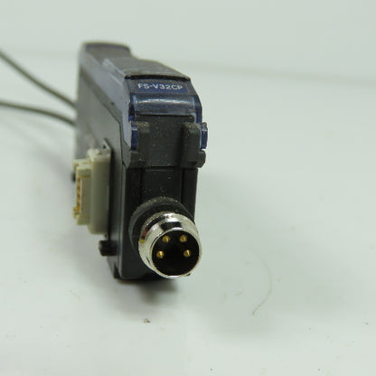 Keyence FS-V32CP Photoelectric Fiber Optic Amplifier 4-Pin 12-24VDC 100mA
