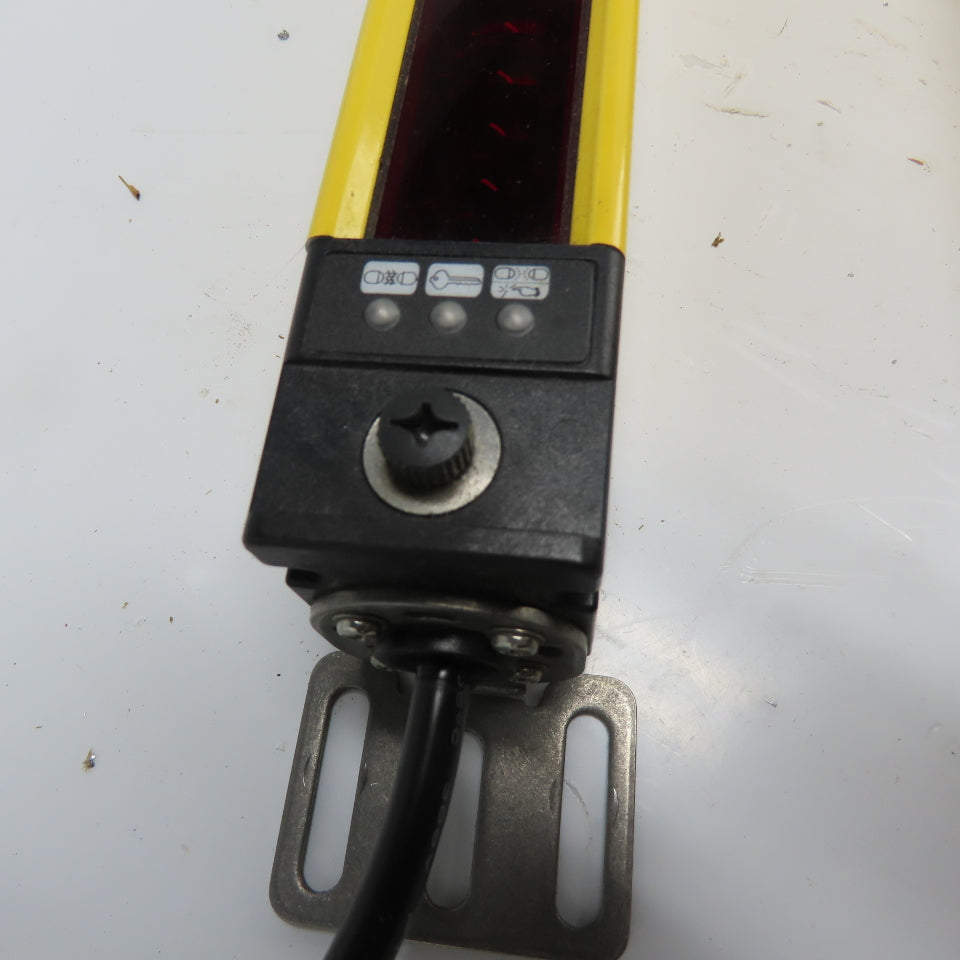 Omron MS4800B-20-0840-R Receiver W/MS4800B-20-0840-X Transmitter Light Curtain