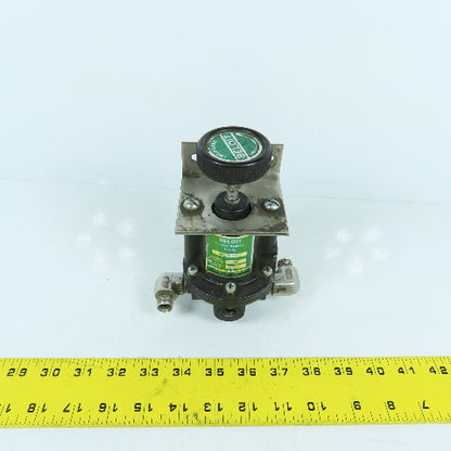Beloit MC2-75-39B Compressed Air Regulator 60PSI Out 250PSI In 3/8" NPT