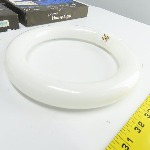 Philips FC8T9 Universal Home Light Cool Color 22W 8" Lot Of 4
