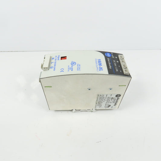 Allen Bradley 1606-XL60D 24V DC 2.5A Power Supply 1PH 100-120/200-240VAC Input