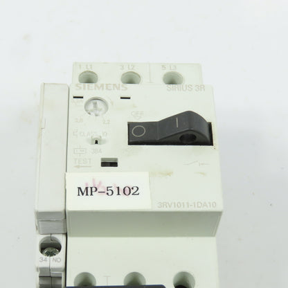 Siemens 3RT1015-1AK61 Sirius 3R 5HP Contactor 120V Coil W/ 3RV1011-1DA10