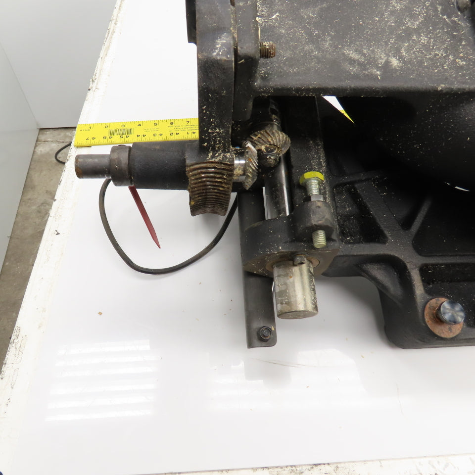 SawStop CB107 001 Arbor Assembly W/ Front & Rear Trunnion From CB73480 Table Saw