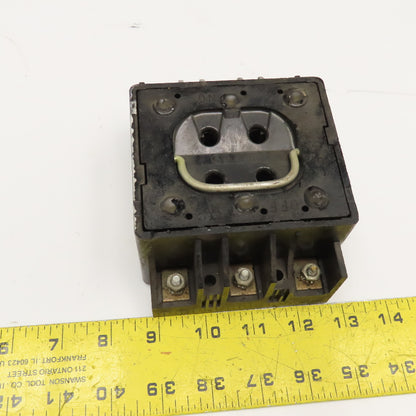 Arrow Hart CP-333 240V 30A 3Ph 7-1/2Hp Pull Out Unit
