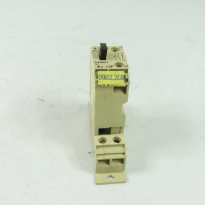 Siemens 8WA1011-6SF24 Terminal Block Circuit Breaker 2A