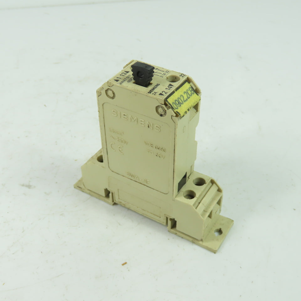 Siemens 8WA1011-6SF24 Terminal Block Circuit Breaker 2A