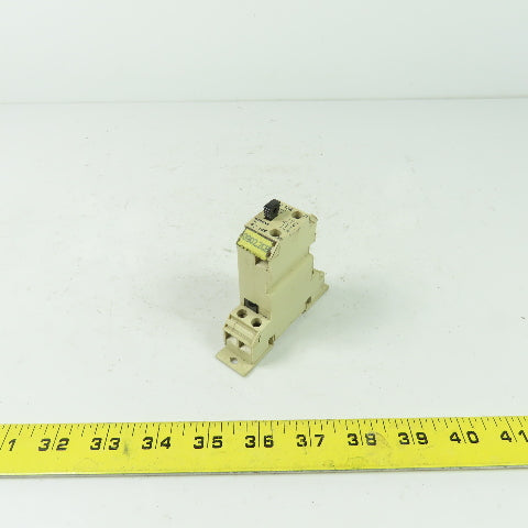Siemens 8WA1011-6SF24 Terminal Block Circuit Breaker 2A