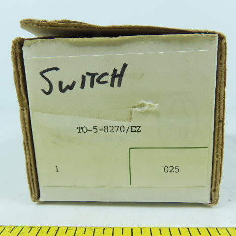 Moeller T0-5-8270/EZ 3-Position Rotary Selector Switch 1/3PH 10HP 16 Amp NEW