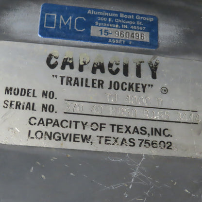 Capacity TJ4000D V8 LP Gas Trailer Jockey Yard Dog Spotter Truck 1984 AS/IS
