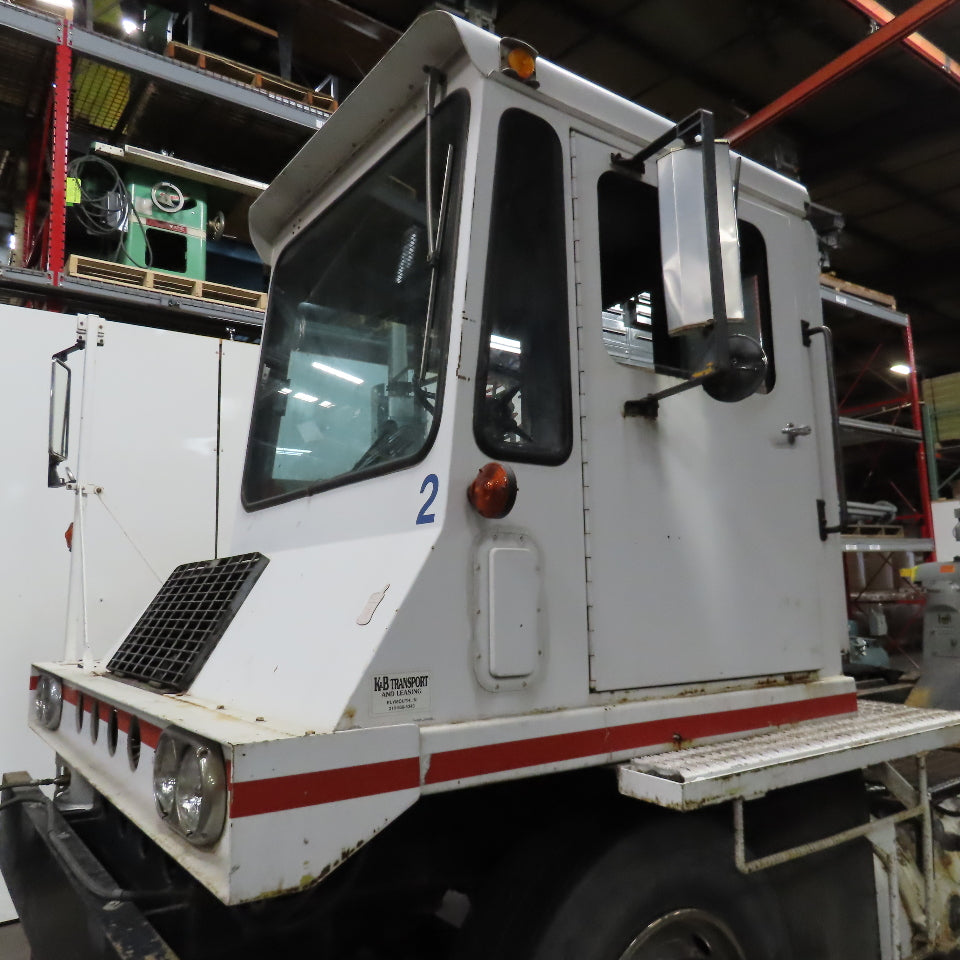 Capacity TJ4000D V8 LP Gas Trailer Jockey Yard Dog Spotter Truck 1984 AS/IS