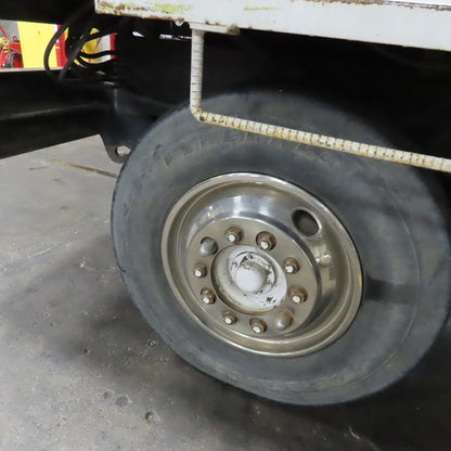 Capacity TJ4000D V8 LP Gas Trailer Jockey Yard Dog Spotter Truck 1984 AS/IS