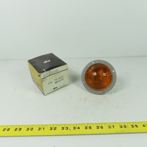 Dominion Automotive 71-3015 Saf-T-Ray Amber Clearance Light Assembly
