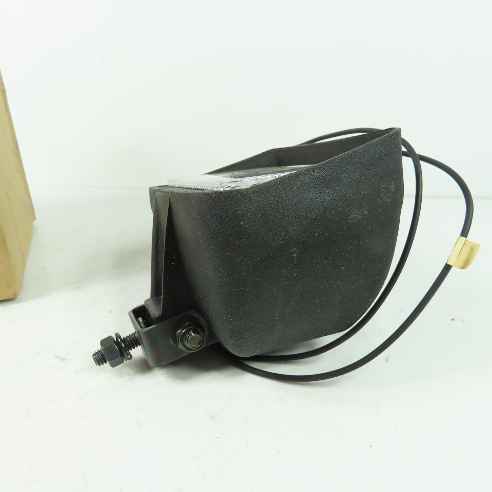 Speaker 850WF/SP7-36V-Clear Lamp Light W/Mounting Bracket