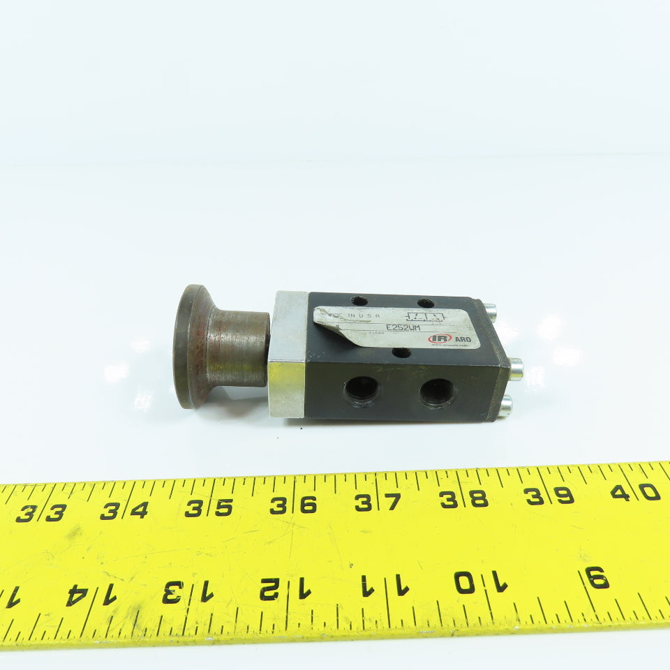 Ingersoll Rand ARO E252WM 3/2 Position Manual Directional Control Valve
