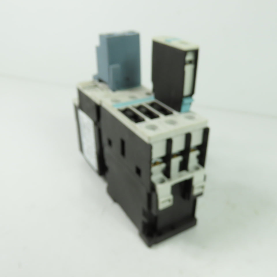 Siemens 3RT1024-1A Contactor 600VAC 40A 110V Coil W/ RU1126-1CB0 2.5A Relay