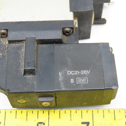 SMC NVFS3111R-5DZ-03T 5/2 Position Pneumatic Valve 21-26VDC Coil