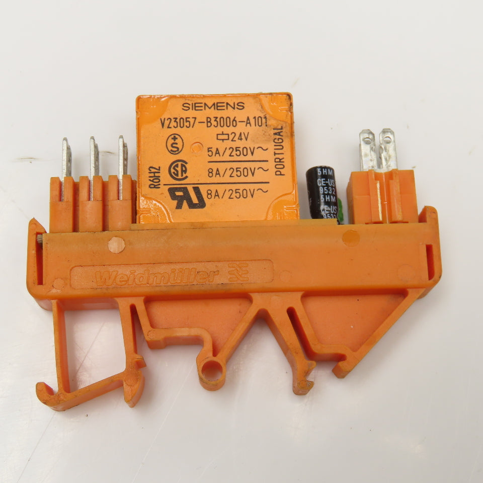 Siemens V23057-B3006-A101 SPDT Relay & Socket 24VDC Coil