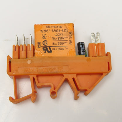 Siemens V23057-B3006-A101 SPDT Relay & Socket 24VDC Coil