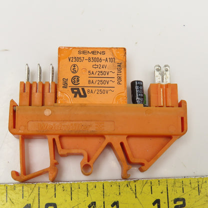 Siemens V23057-B3006-A101 SPDT Relay & Socket 24VDC Coil