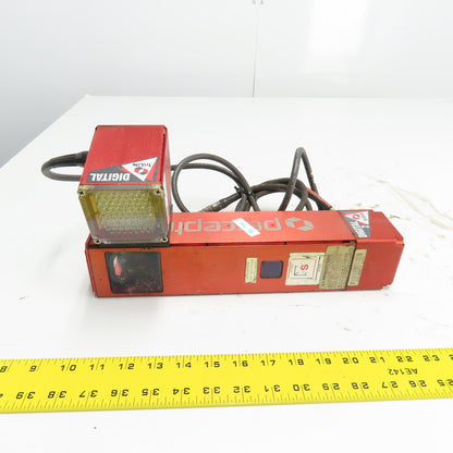 Perceptron 917-3008 Digital Surface Sensor Rev 1 W/ 515-0095 LED Flood Light