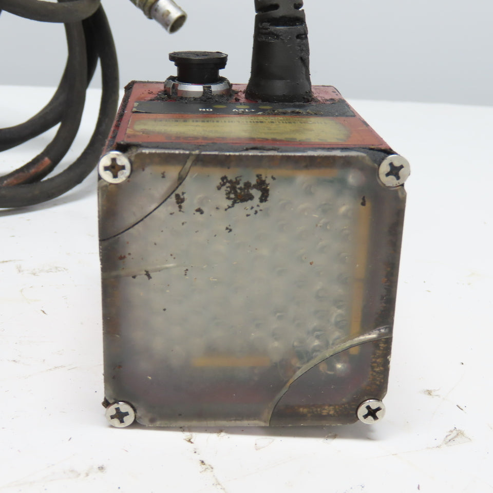 Perceptron 917-3012 Rev 1 Digital Surface Sensor W/ 515-0095 LED Flood Light