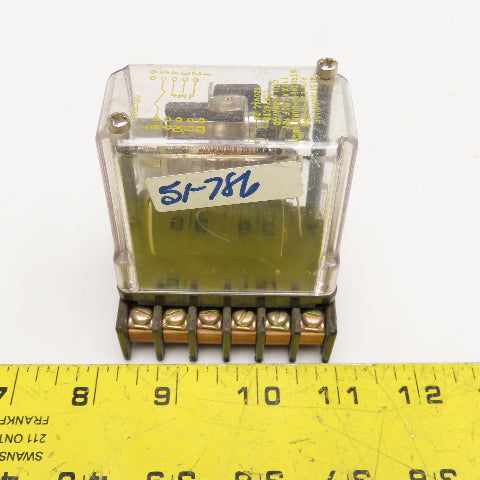 Westinghouse 202-A-648 120VAC 2A Relay & Socket Base