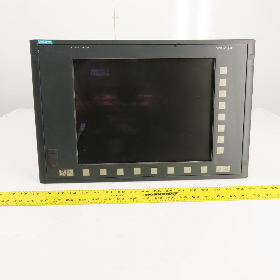 Siemens 6FC5203-0AF03-0AA0 Operator Panel + 6FC5210-0DF00-2AA0 PCU 50 WinXP Pro