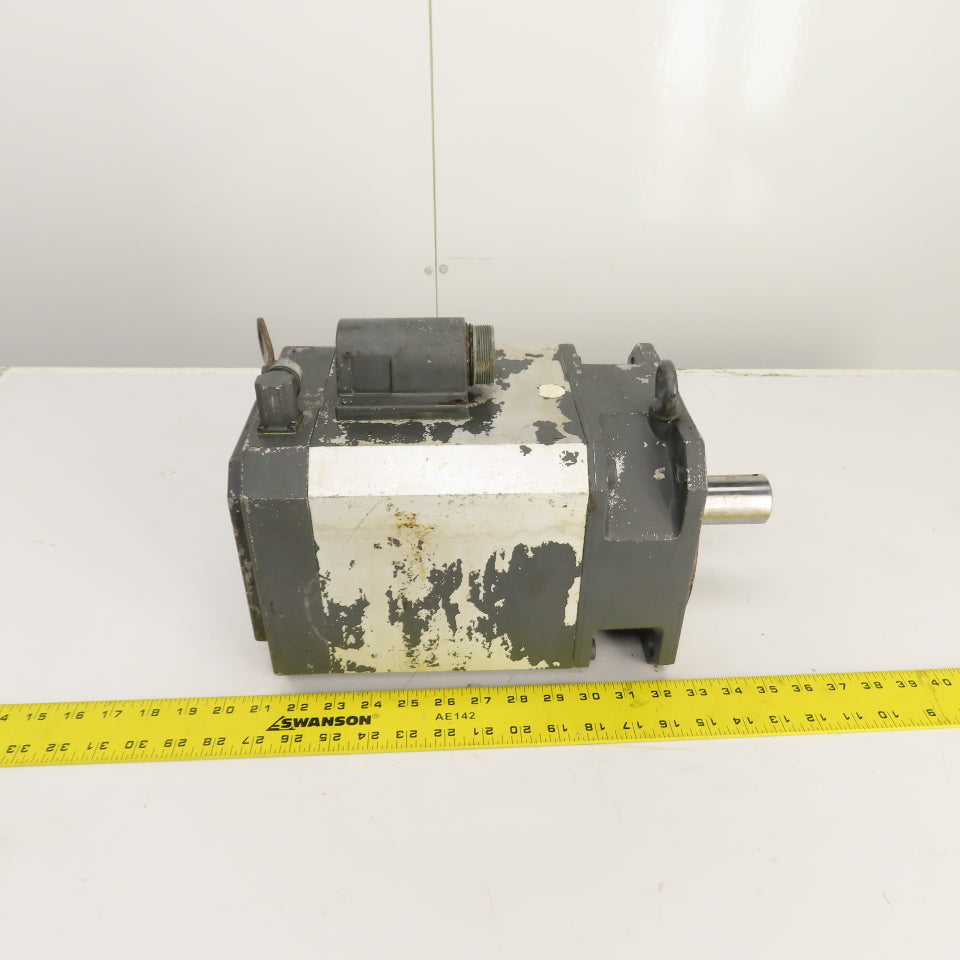 Siemens 1FT6102-8AB71-4AA1 3.8kW Servo Motor 1500RPM W/ Encoder B01-2048-S/R