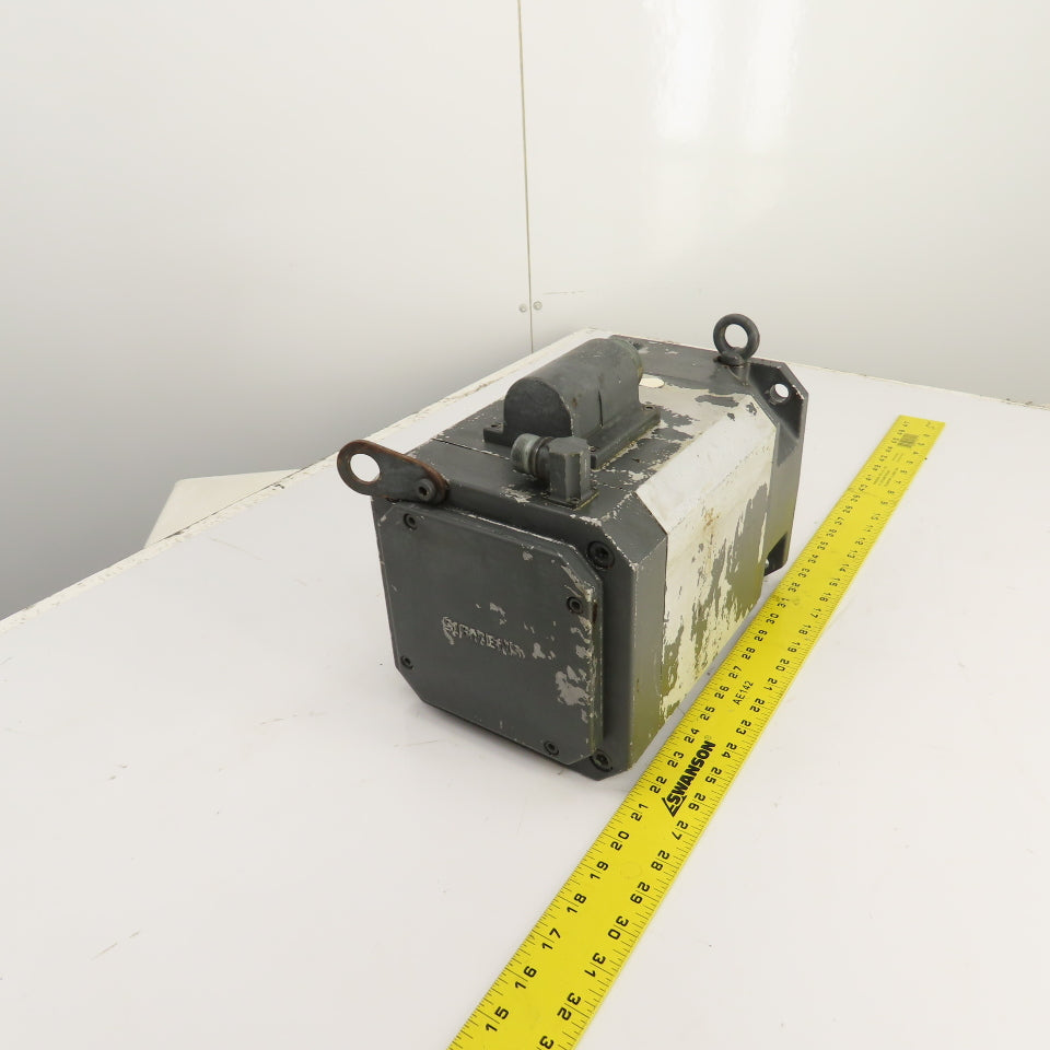 Siemens 1FT6102-8AB71-4AA1 3.8kW Servo Motor 1500RPM W/ Encoder B01-2048-S/R