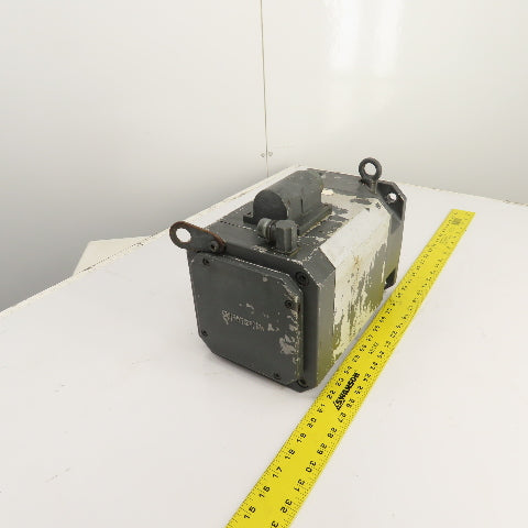 Siemens 1FT6102-8AB71-4AA1 3.8kW Servo Motor 1500RPM W/ Encoder B01-2048-S/R