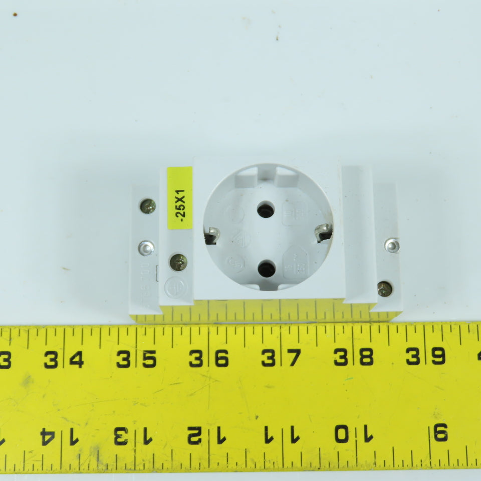 Siemens 5TE6 700 Schuko Socket-Outlet