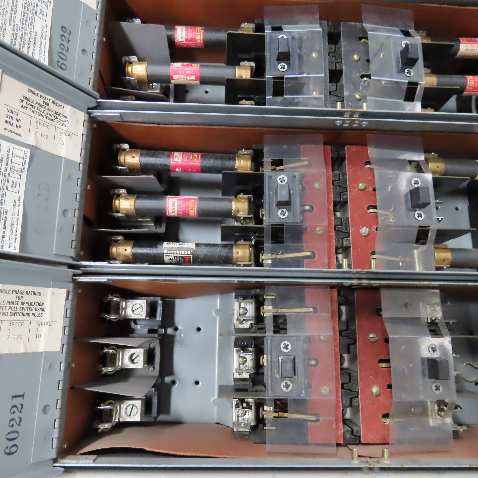 Westinghouse FY48384 Type FDP 400A 3Ph 3W 480V Fused Panel Switch Board
