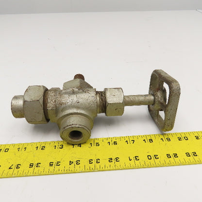 EEP Products 64950-300 G1/2 x G1-1/4 Port Valve W/ 1/2" NPT Divert/Mixing Port