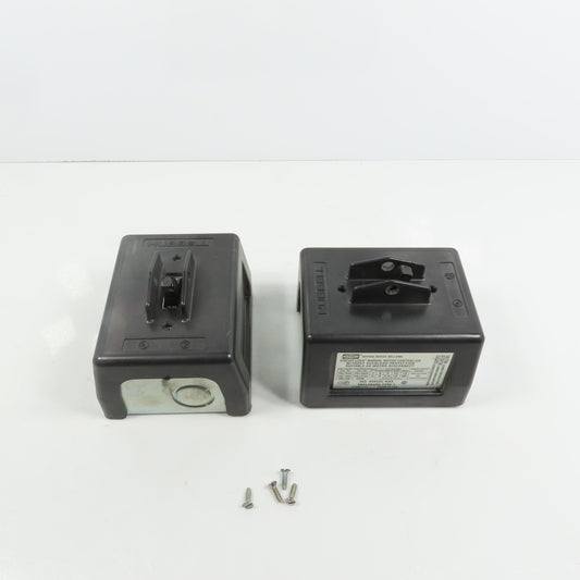 Hubbell HBL7810D HBL7810BW 30A Manual Motor Controller Switch 20HP 600V Lot Of 2
