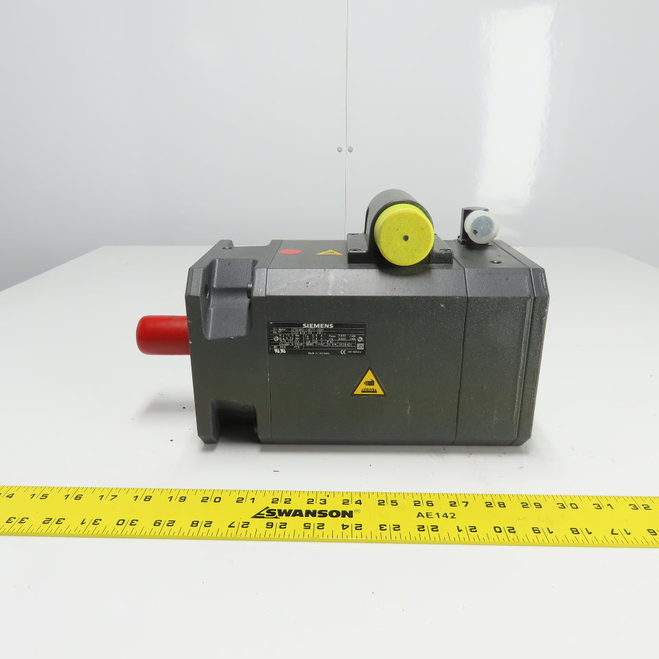 Siemmens 1FT6082-1AF71-1EH1 3Ph Servo Motor 13Nm W/ A-2048 Encoder 24VDC Brake