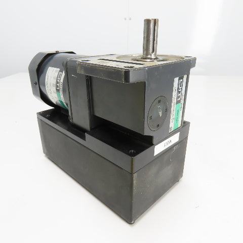 Oriental Motor 5GU120RH 120:1 Ratio Gear Head W/ Reversable 5RK60GU-AWT 110V