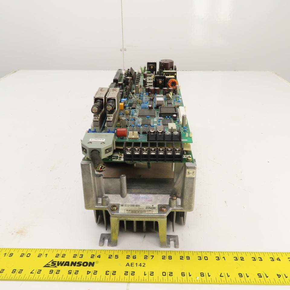 Mitsubishi MR-S11-100-E01 AC Servo Drive (Top Board BN634E283G53) (Parts/Repair)