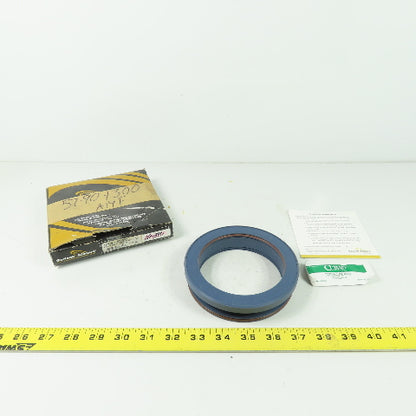 Garlock Klozure 29516-7098 Iso-Gard Bearing Isolator 3.938" ID 4.960" OD